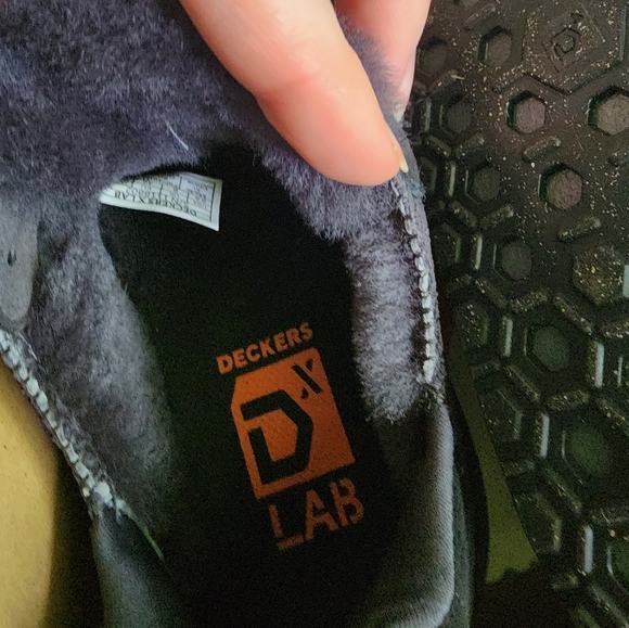 NWT: Deckers X Lab Ko-Z Sport Low Wedge, size Womens 9.5, Black/Grey - Picture 5 of 8
